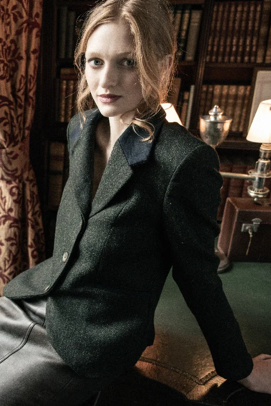 Sasha Tweed Jacket - Green Herringbone Welt Pockets Slit Pockets Flap Pockets