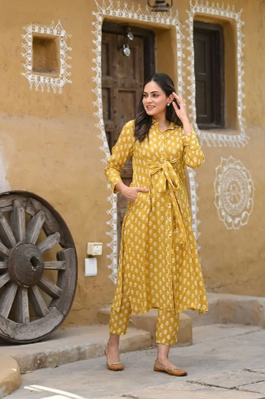 Aayaa Pure Muslin printed Kurti & Pant - Mustard yellow Fashionable Jogger Pants