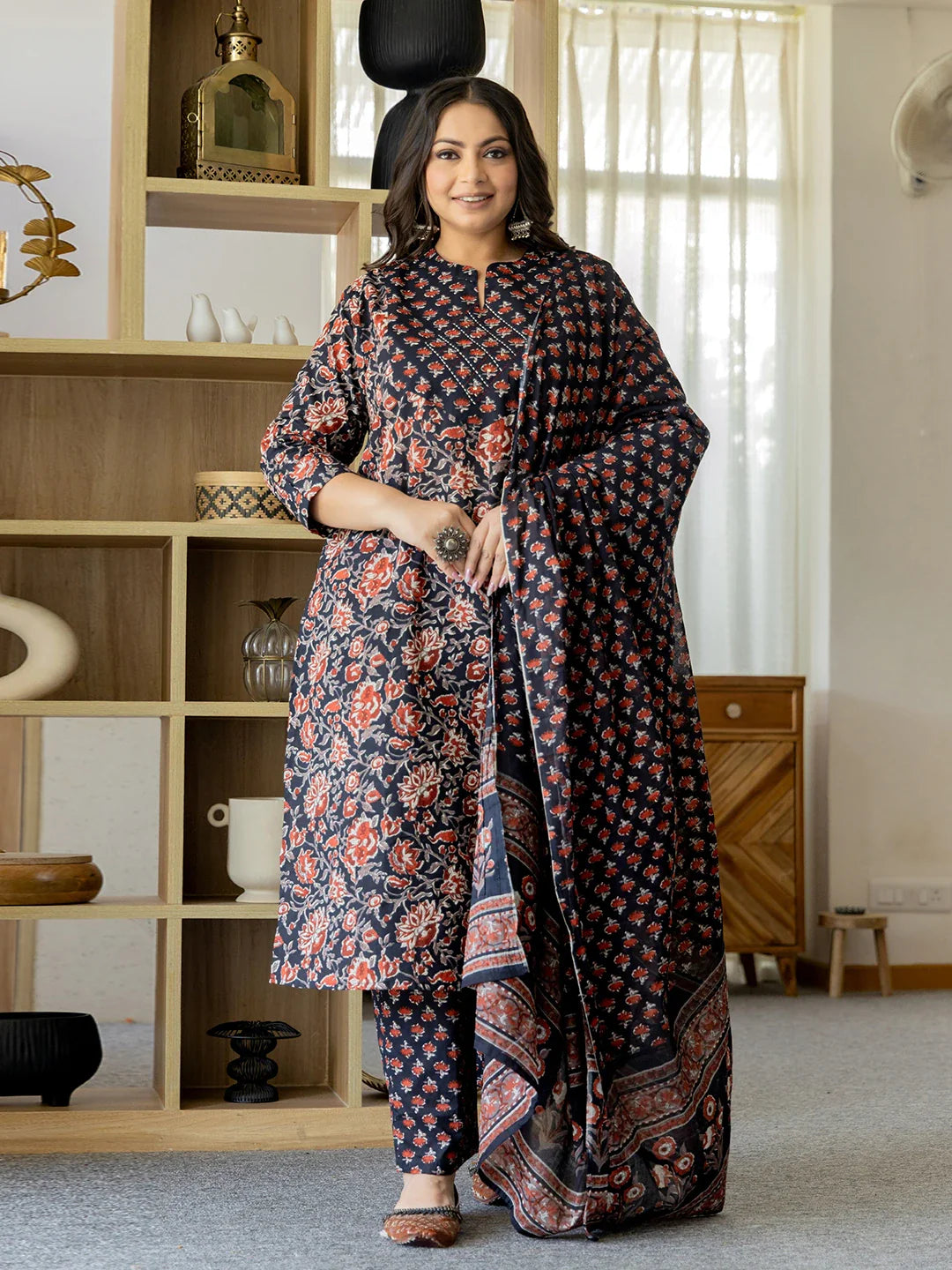 Yufta Pure Cotton Black Plus Size Kurta Dupatta Pant Set High-Waist Jogger Pants