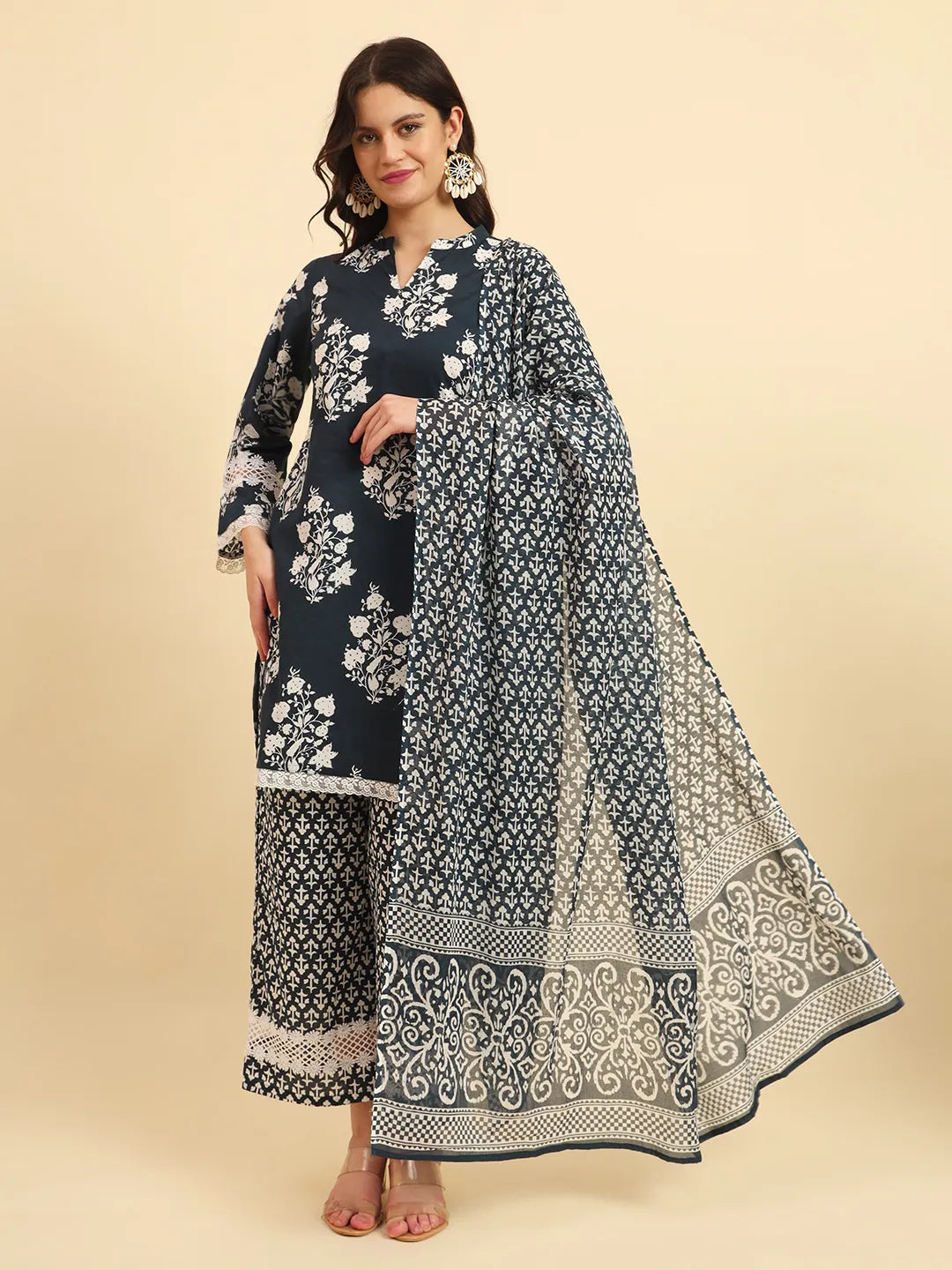 Yufta Pure Cotton Pakistani Style Kurta Set With Pant & Dupatta With Lace Detailing Lightweight Jogger Pants