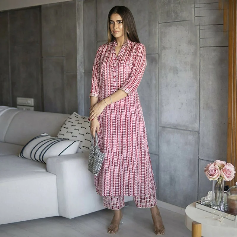 Aayaa Pure Muslin printed Kurti & Pant - Maroon red Fashionable Tapered Leg Pants