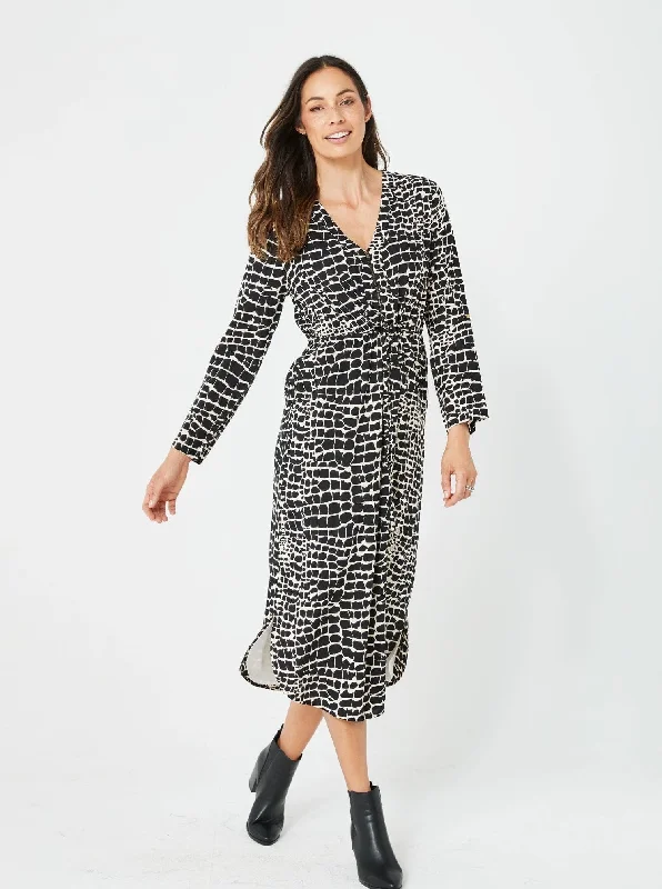 Women Winter Stripe Fashion Casual Black Print  Dress - Alicia Dress