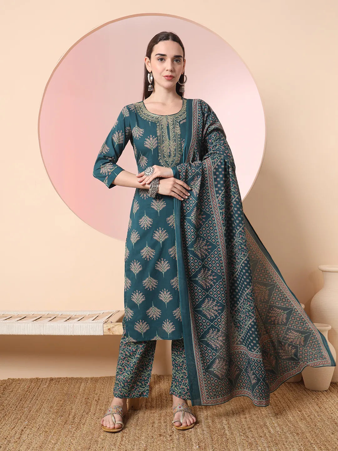 Yufta Green Pure Cotton Chikankari Straight Kurta Dupatta Pant Set Chic Capri Pants