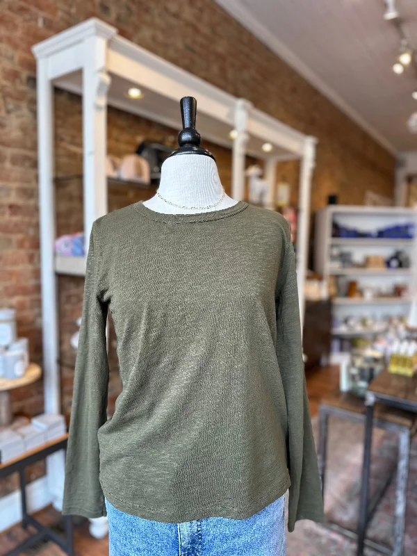 Long Sleeve Favorite Tee in True Olive