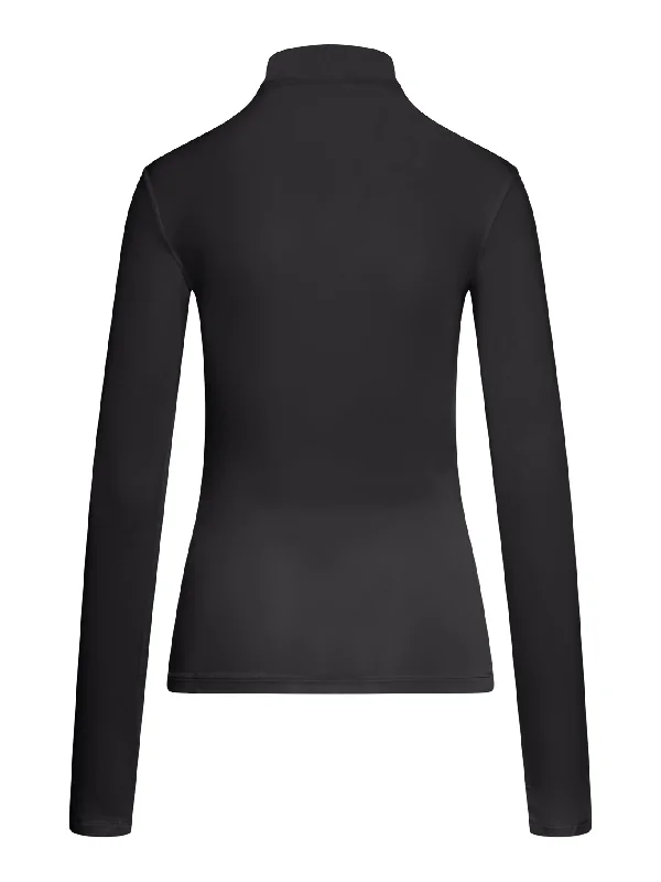 tight-fitting sweater in technical fabric