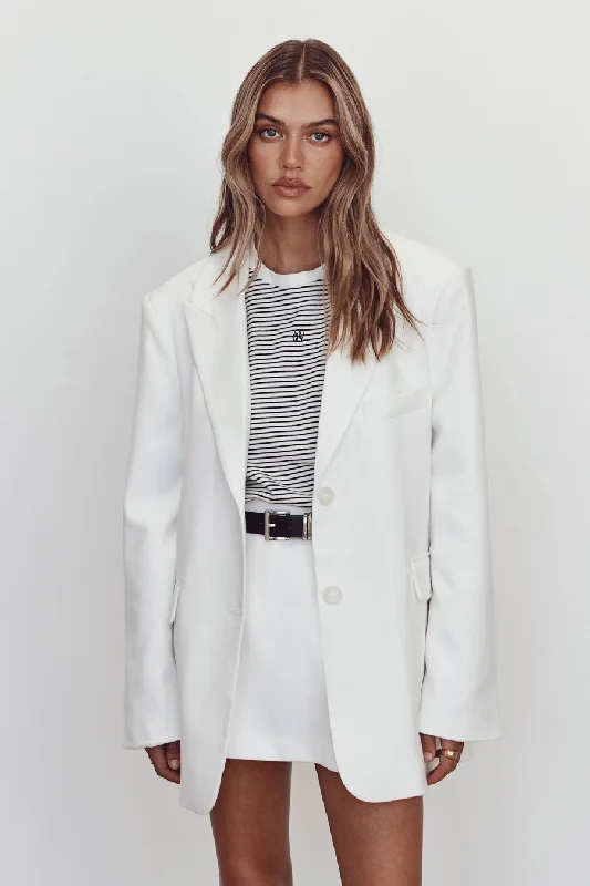 HARLEY WHITE BOYFRIEND BLAZER