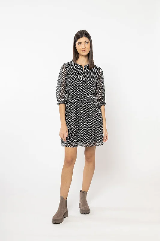 Seeking Lola Becoming Dress - Mono Geo Print