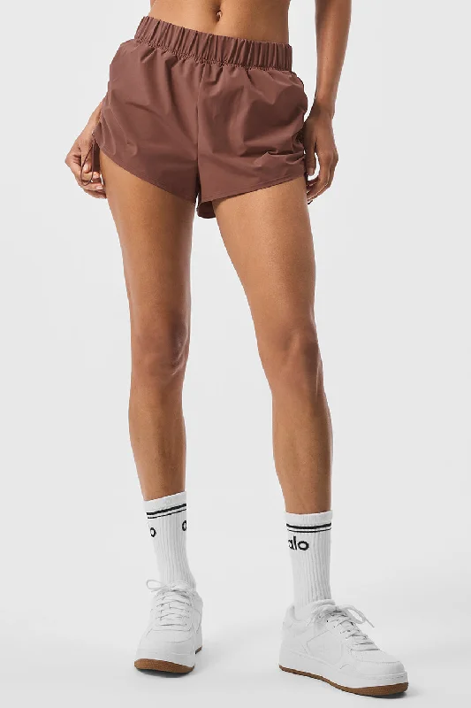 Cinch It Up Short - Chestnut