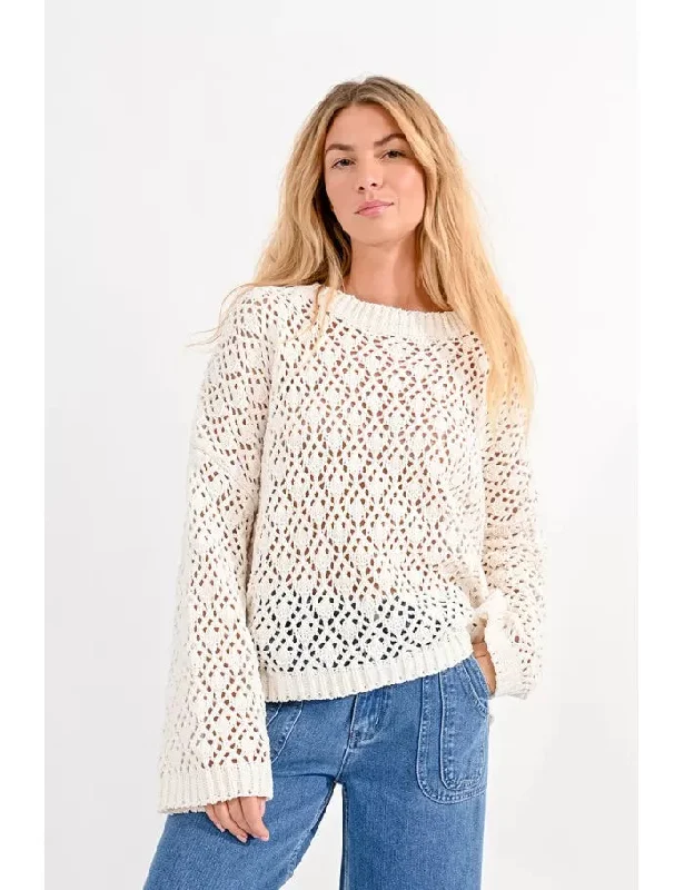 Loose stitch knit jumper